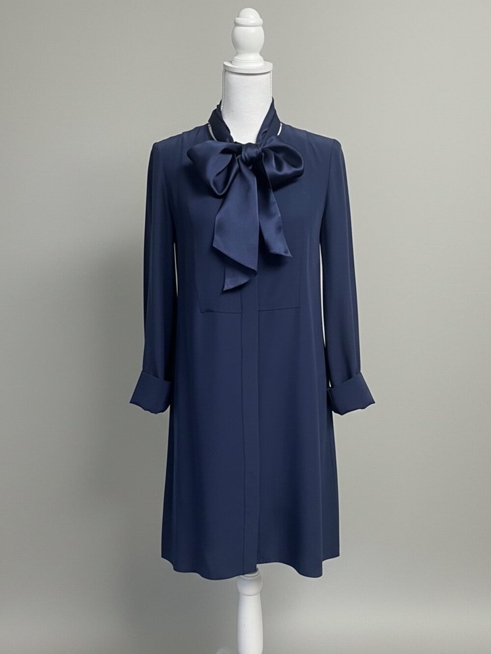 Tory Burch navy silk dress, size size 0